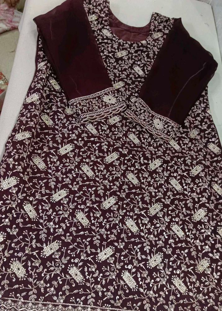 Elegant Maroon Kurta Set