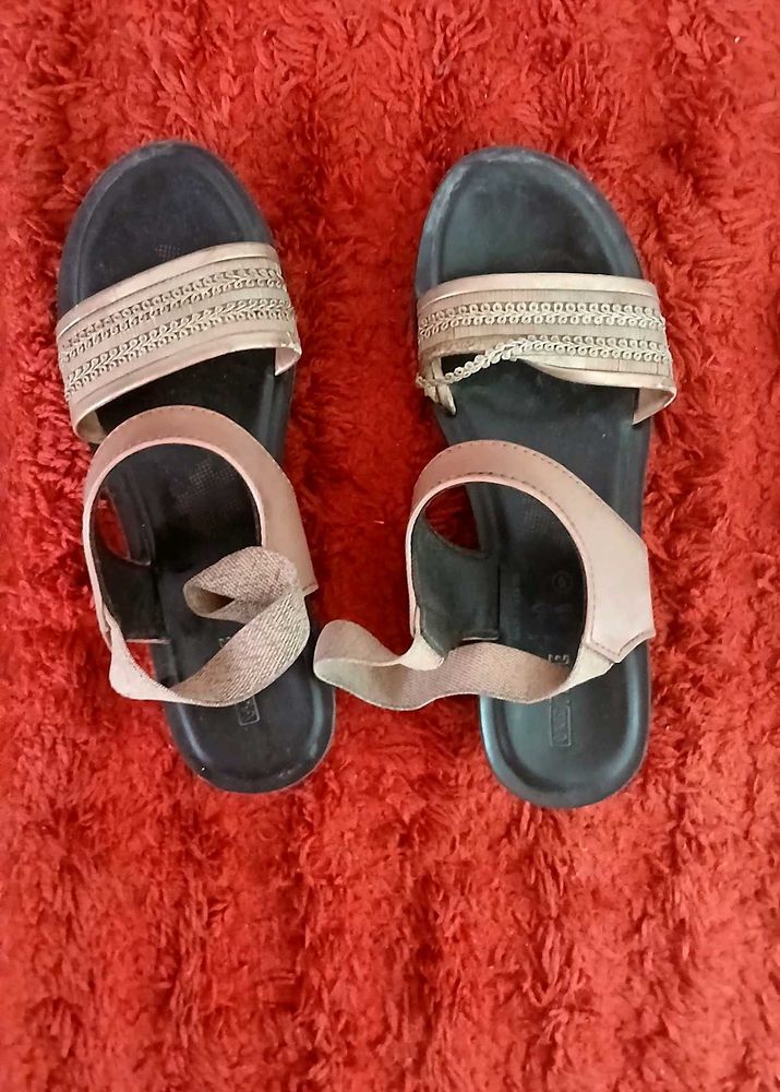 heals for women not flated