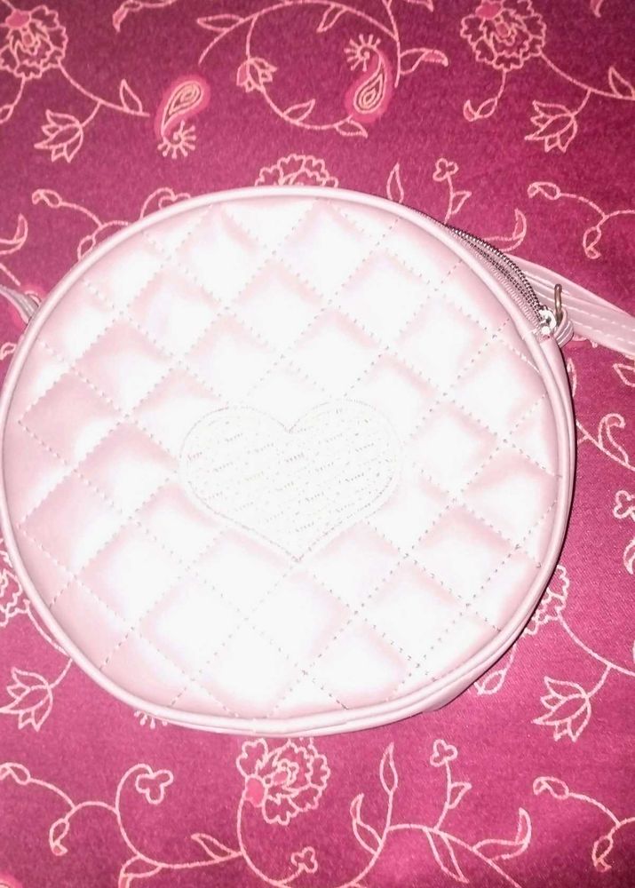 Sling Bag 🛍️❤️