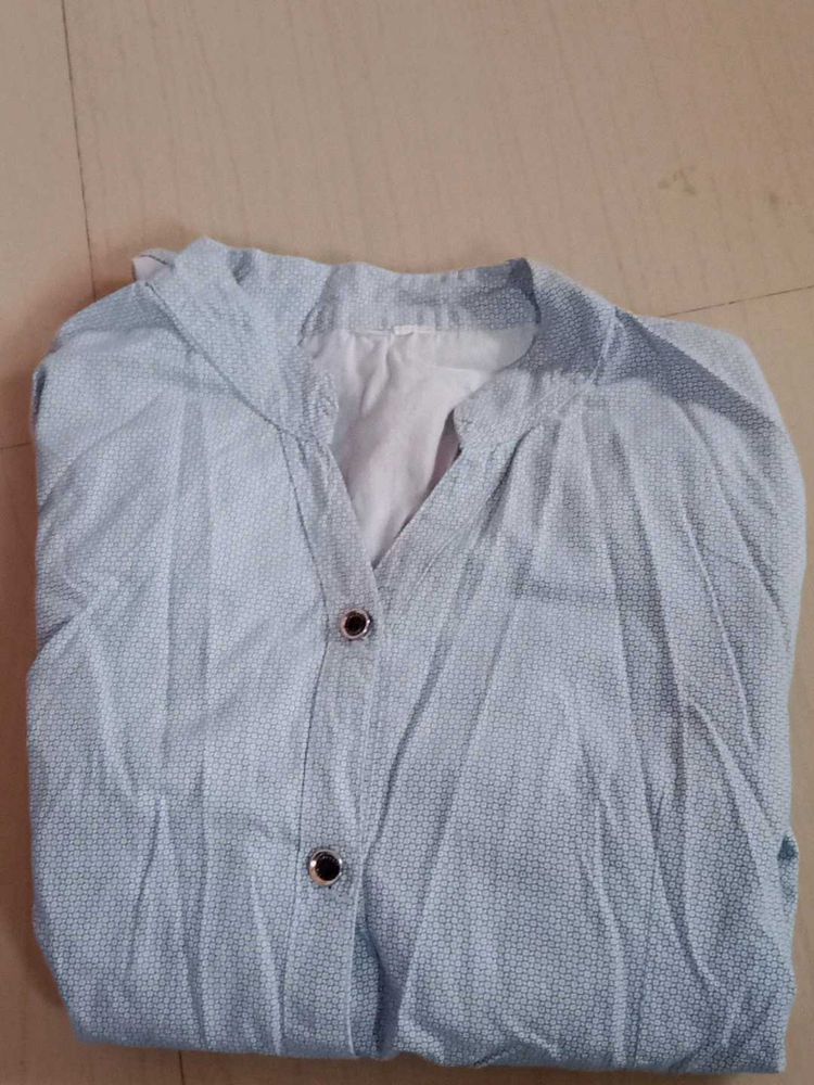 Elegant Patterned Women's Top