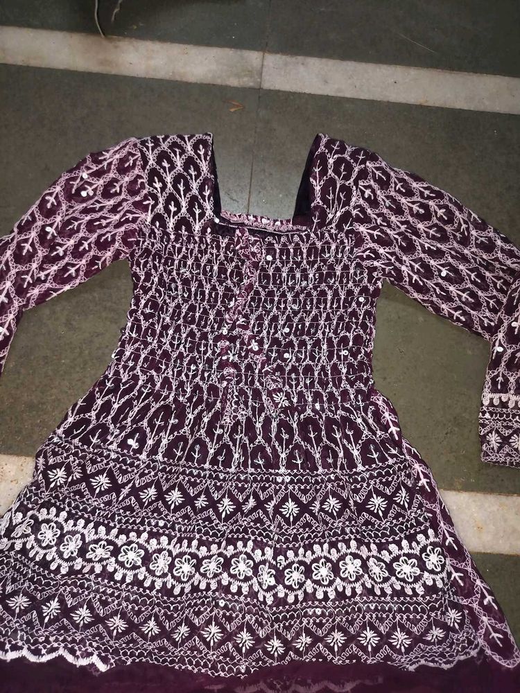 Pretty Top For Women