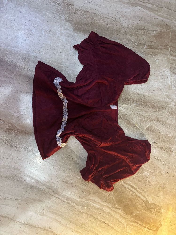 Maroon White Lace Waist Top.SIZE-30-34