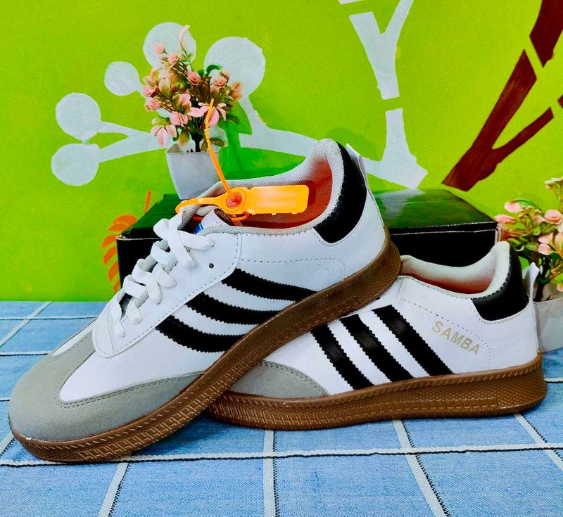 UK-07 Top Fashionable slid Stripscasual Shoes