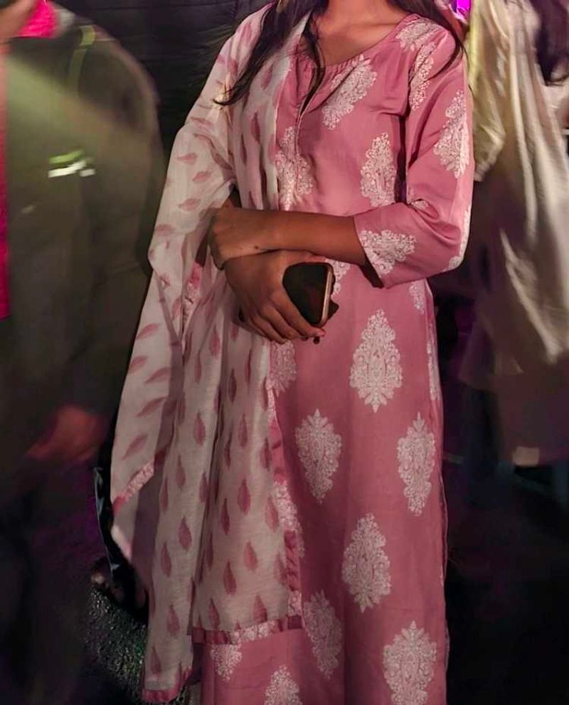 Elegant Pink Printed Kurti with dupatta