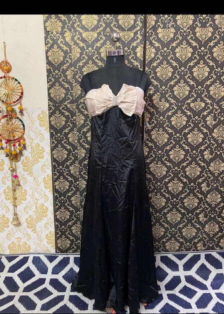 Elegant Black Evening Gown