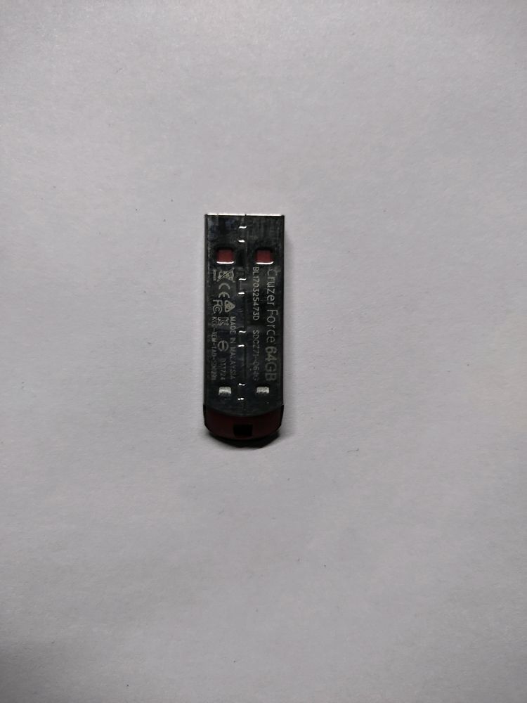 SanDisk 64gb pendrive