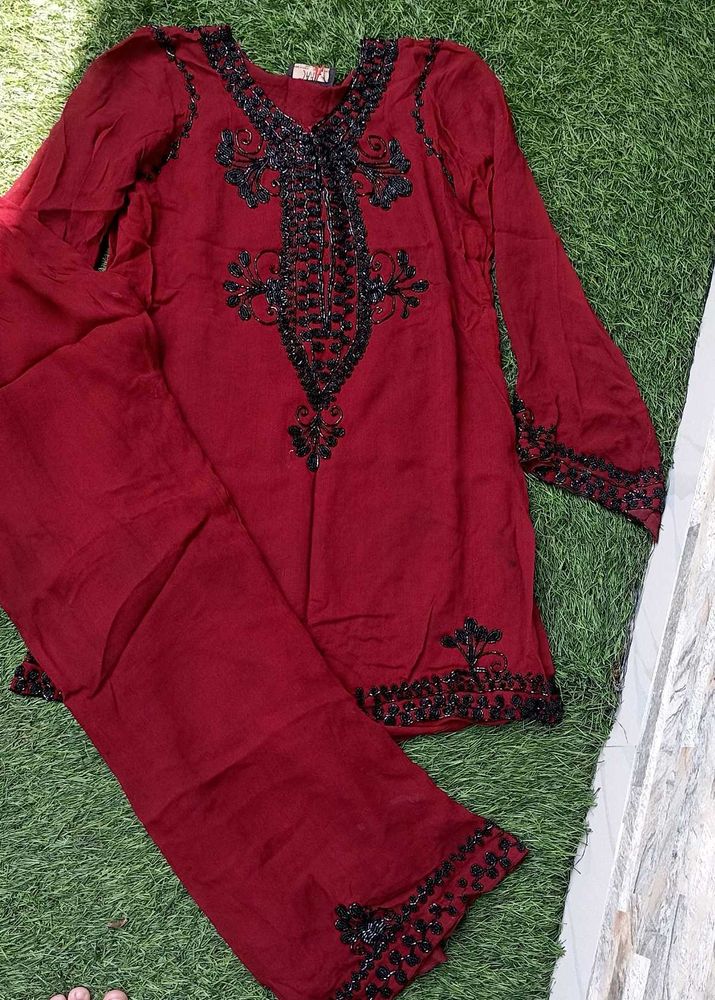 Embroidered Kurta Set