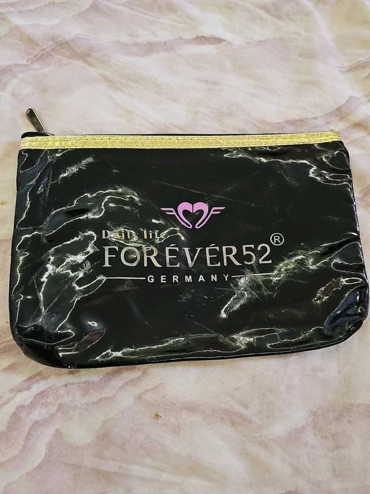 Forever52 Pouch