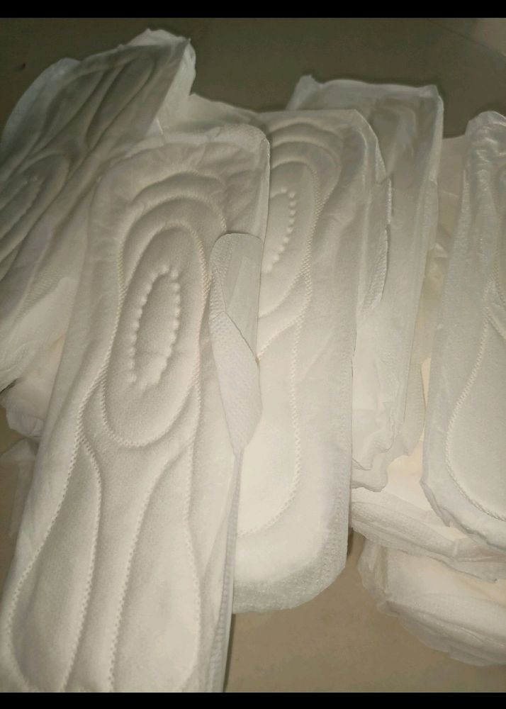 200 Pc Extra Thin Sanitary Pads