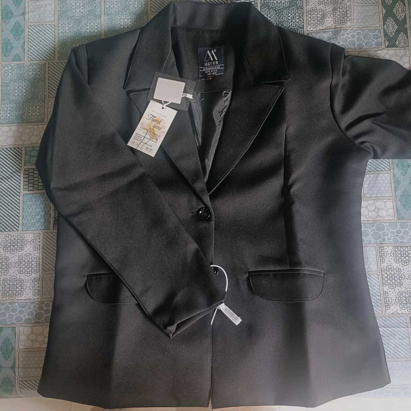 Black women Blazer L size