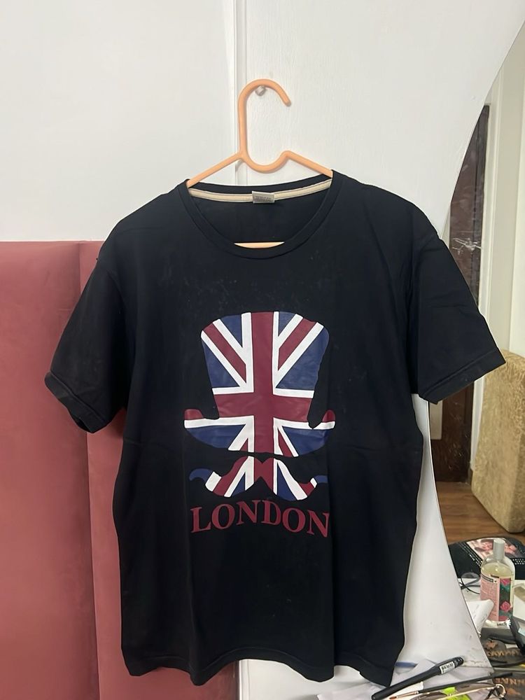 London Graphic Tee