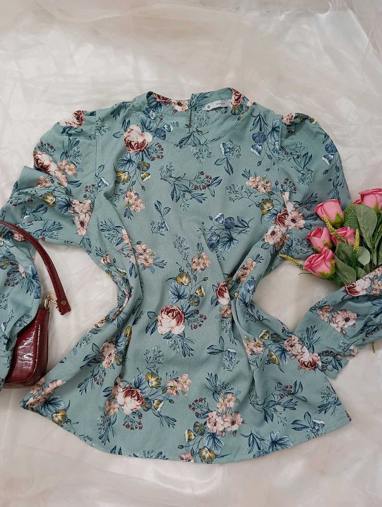 Woman Top