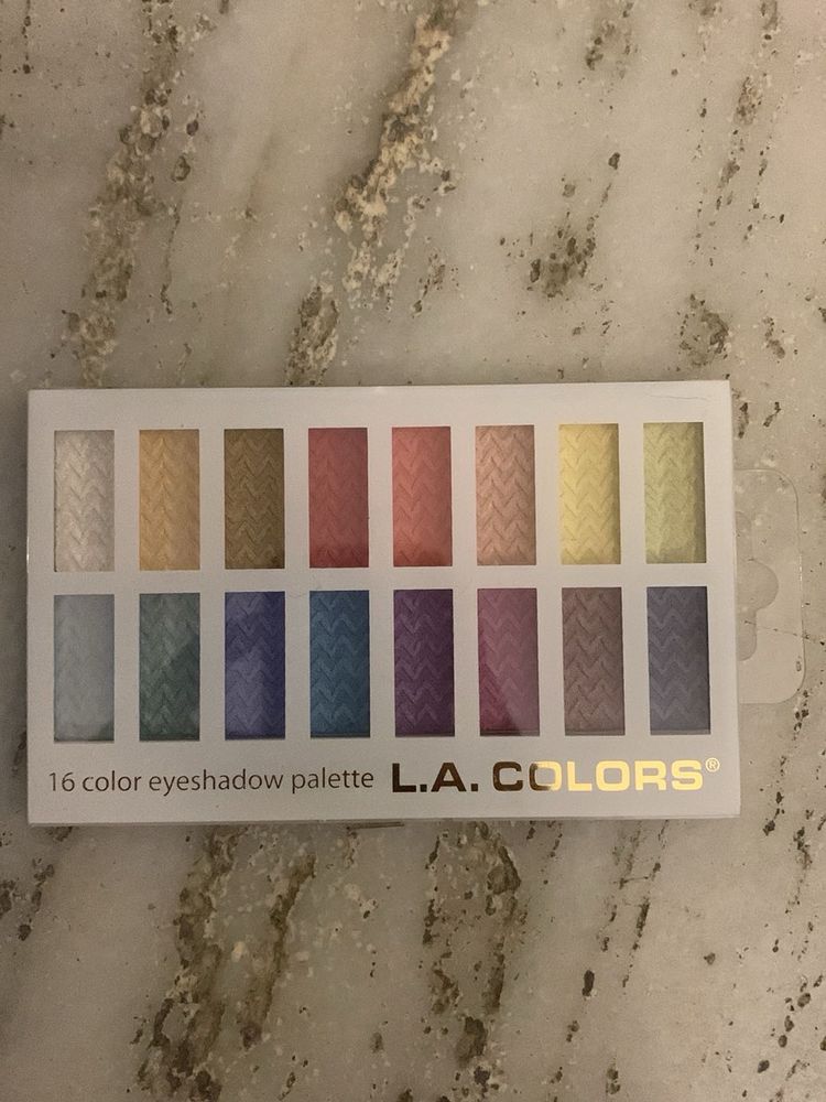 Imported Eyeshadow Palette 16 Colours