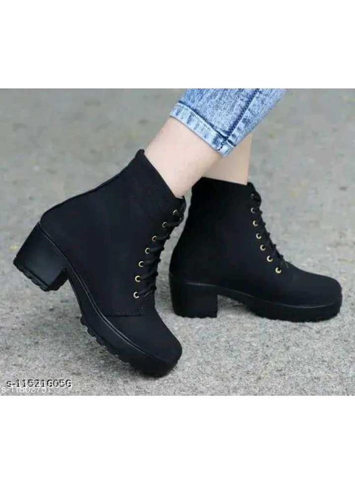Black Boots