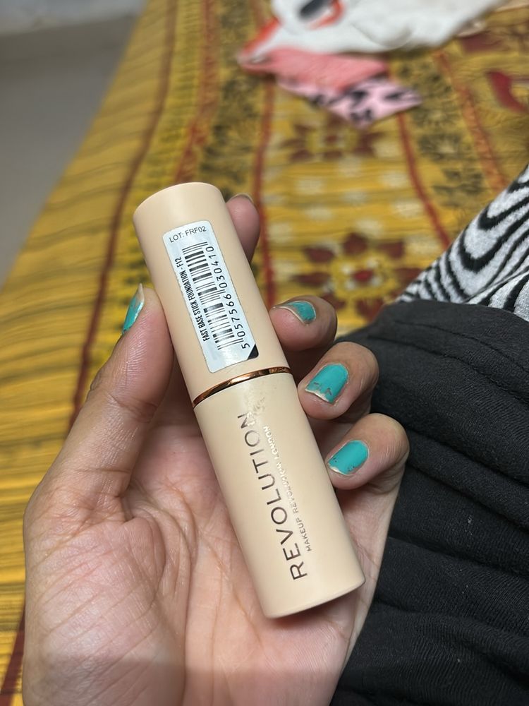 Makeup revolution foundatiom stick..
