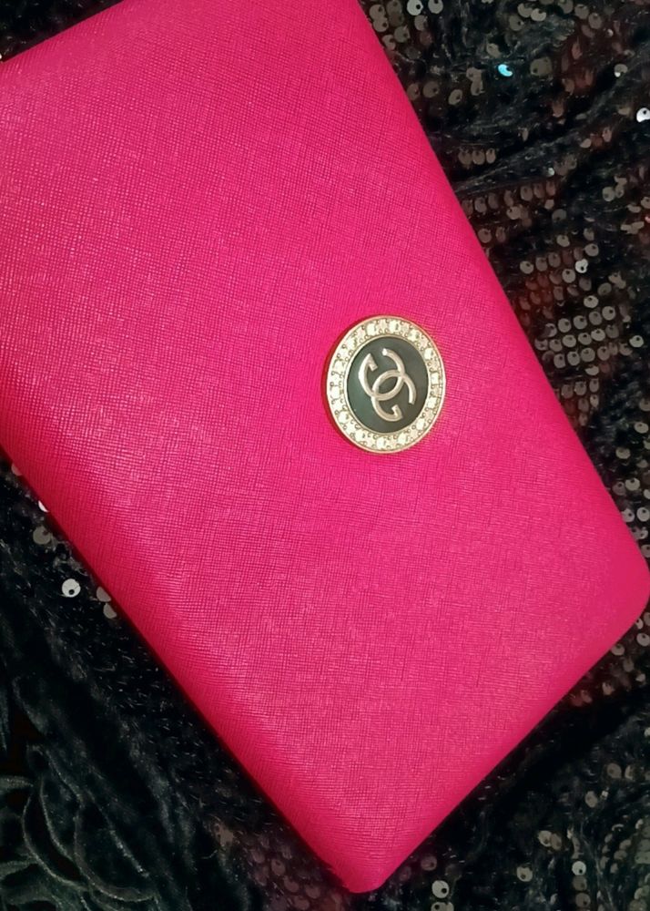 Clutch 💕