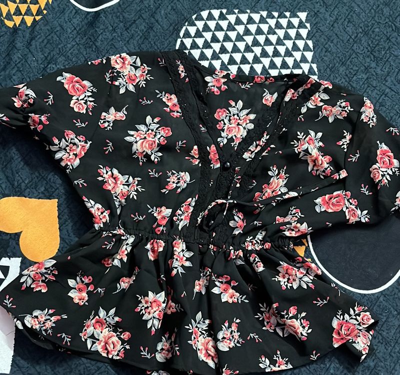 Peplum Beautiful Top ( Floral Print)