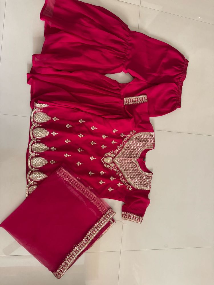 Elegant Pink Kurta Set