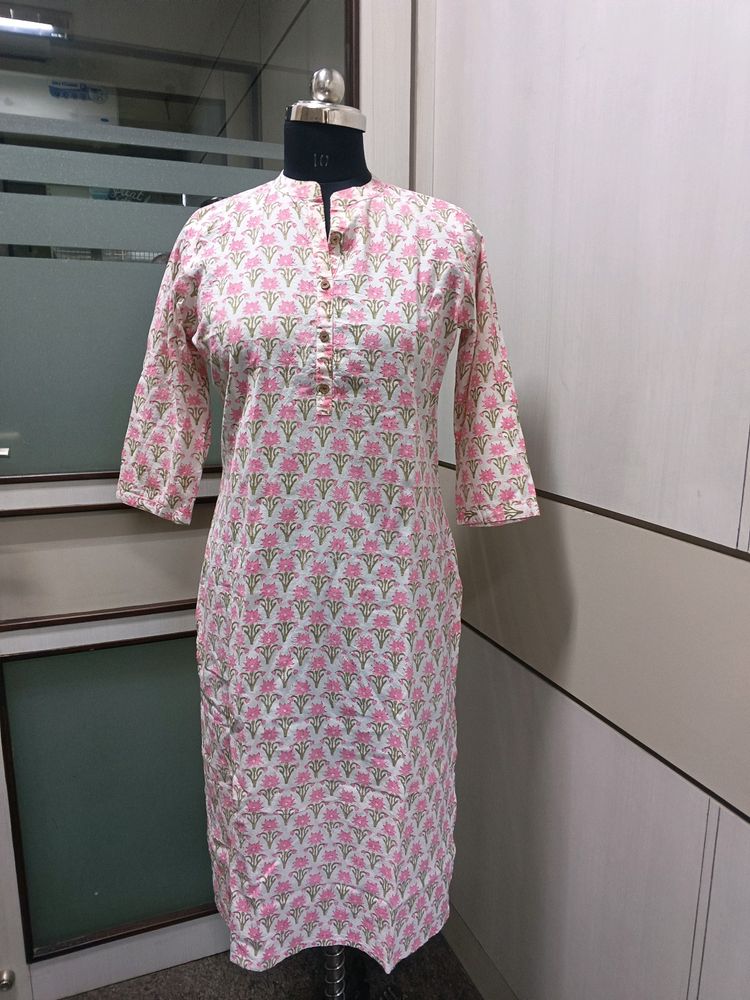 Straight Sanganeri Kurta