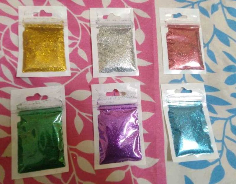 Glitters