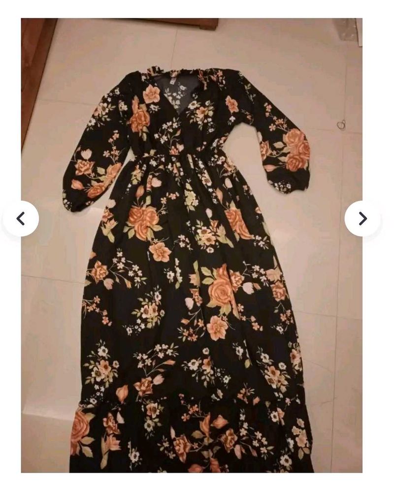 Beautiful 😍 Balck Dress