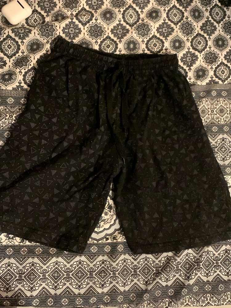 Men's Black Patterned Shorts