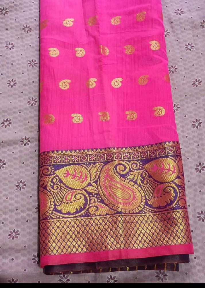 8 Banarasi saree Gold Design With Blouse
