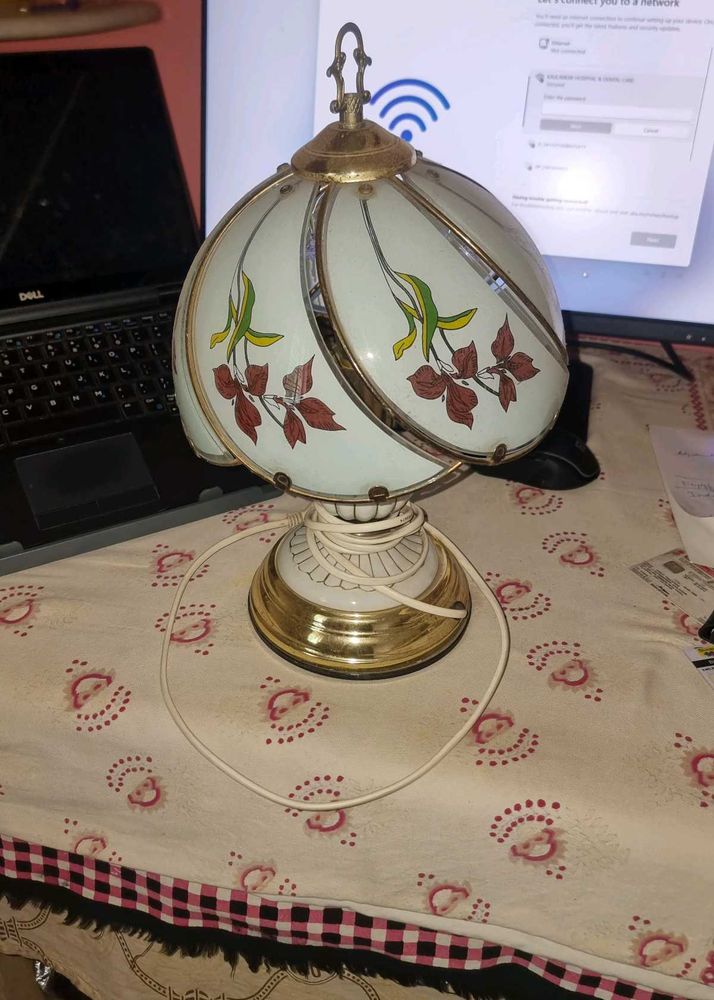 Vintage Floral Accent &#34;TOUCH&#34; Lamp