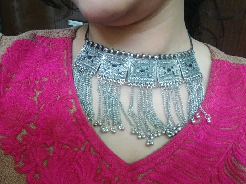 Silver Necklace &amp; Earring Set All 4 At Just 150