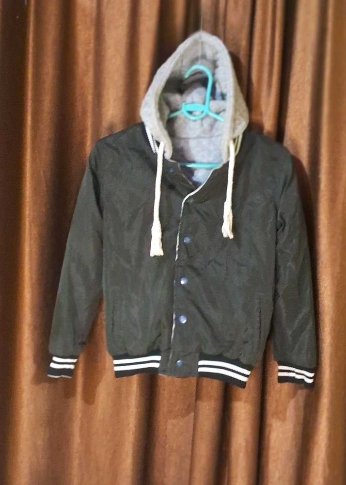 Reversible Hooded Jacket with Multiple pockets Siz