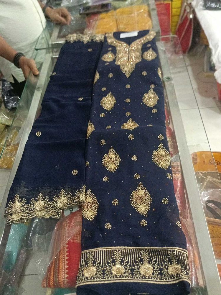 Elegant Navy Blue Embroidered Salwar Kameez
