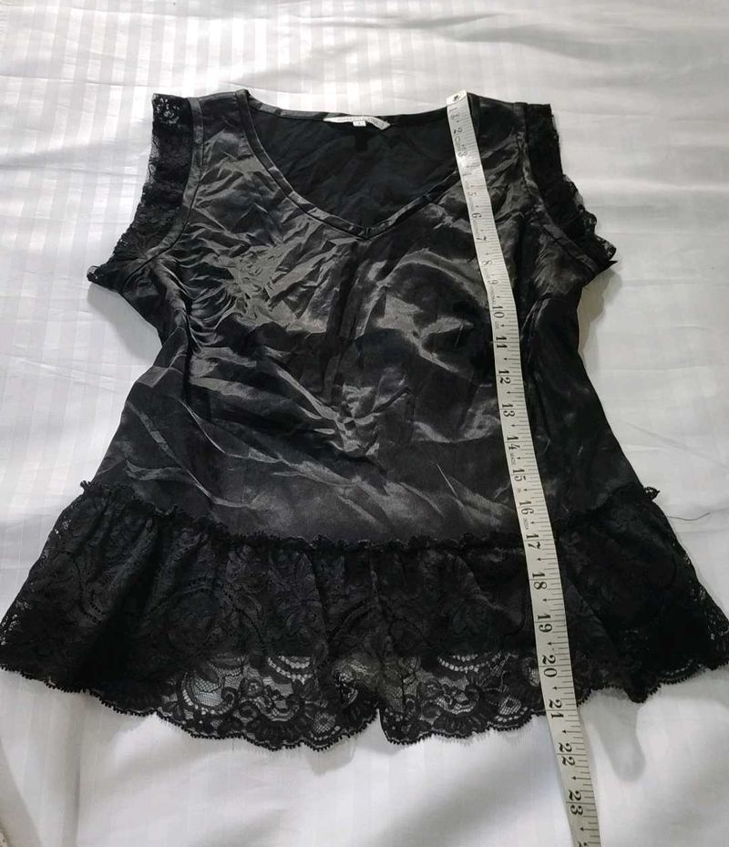 Black Lace Peplum Top Bust 30/32