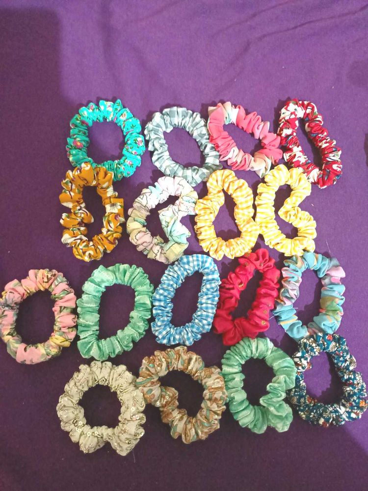 17 Printed Skinny Scrunchies Combo