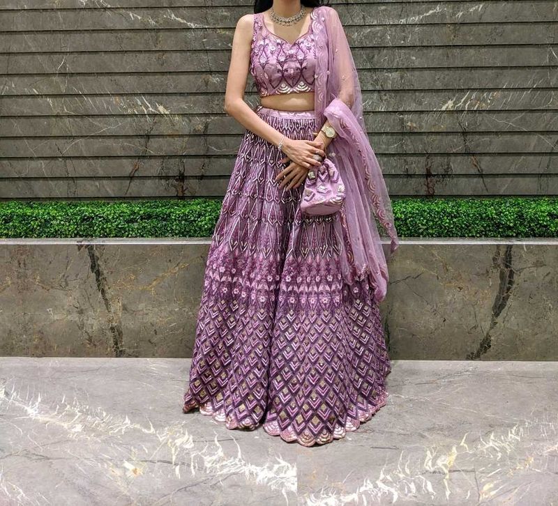 🔴Price Drop🔴 Beautiful Lehenga With Potli