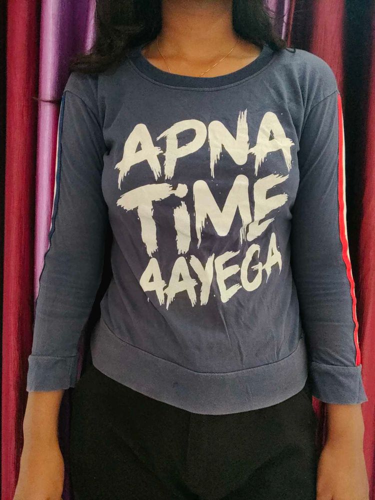 Blue Graphic Print Sweatshirt