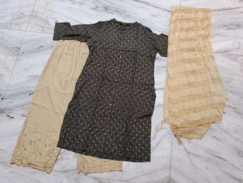 Kurti Set