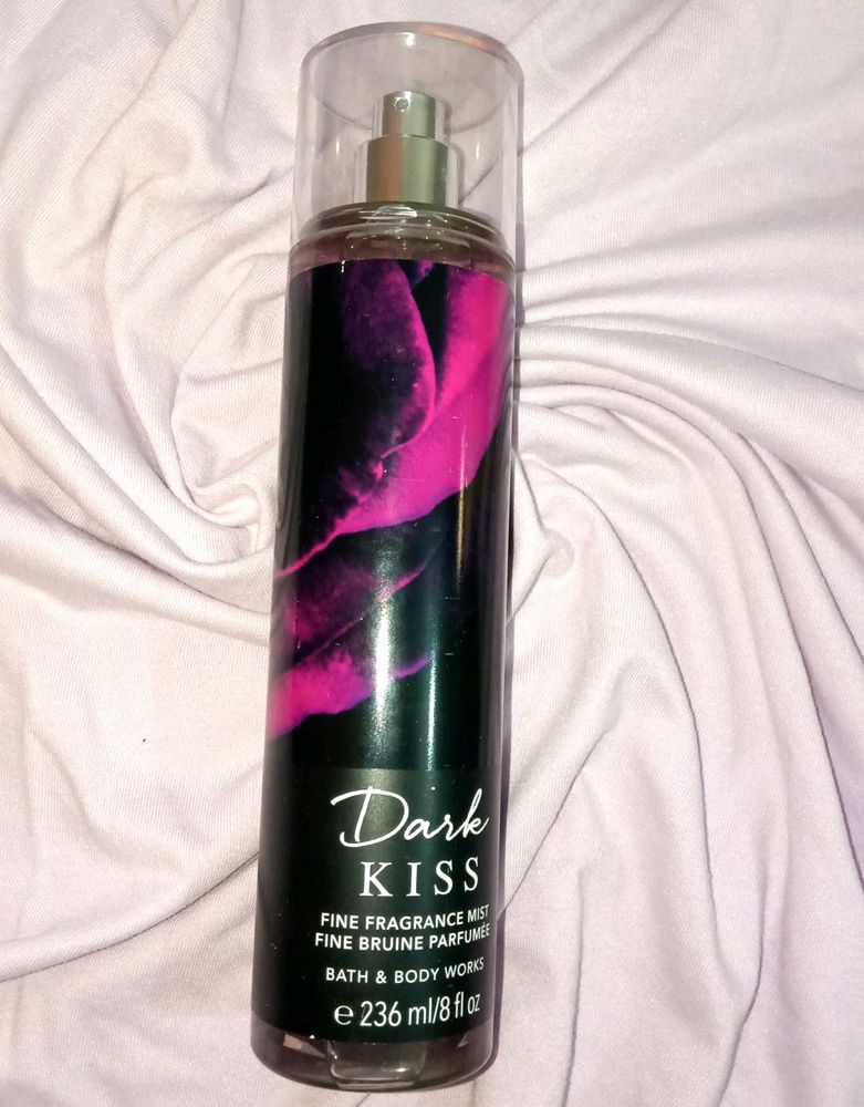 Bath And Body Works (DARK KISS)
