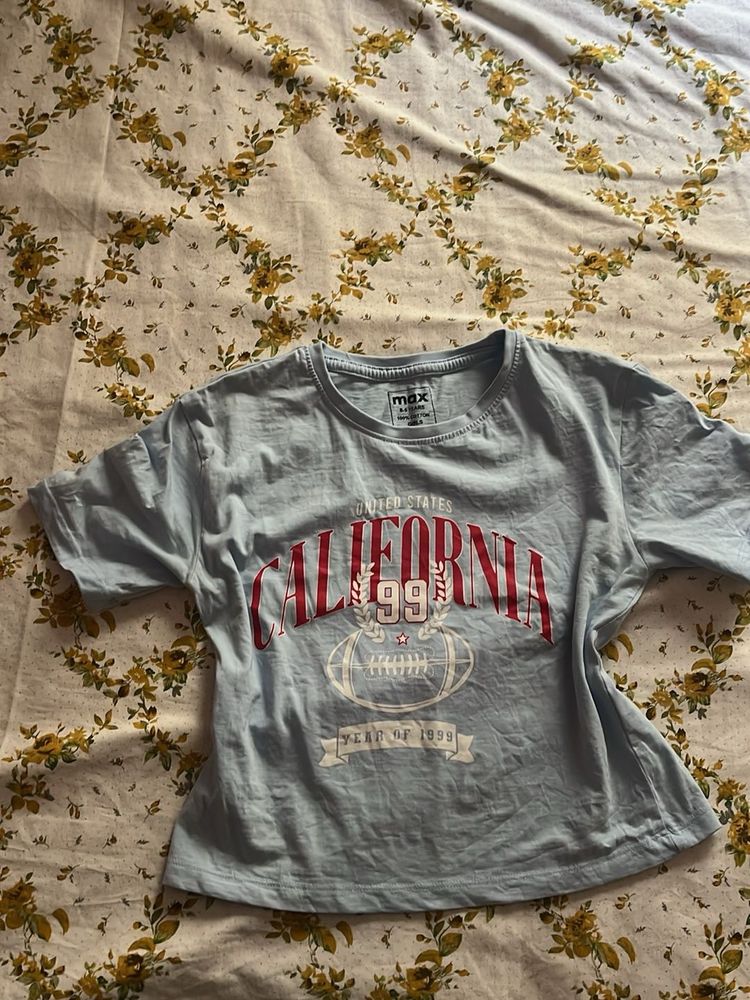 Max Graphic Crop Tee