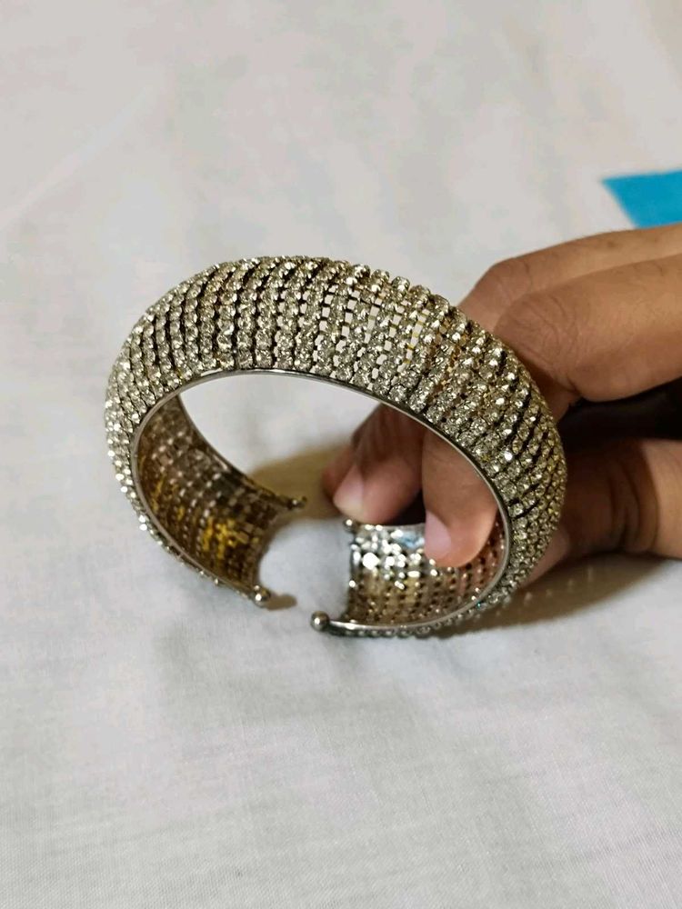 Sparkling Bangle Bracelet