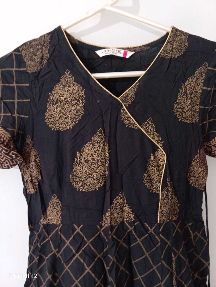 Elegant Black &amp; Gold Kurta