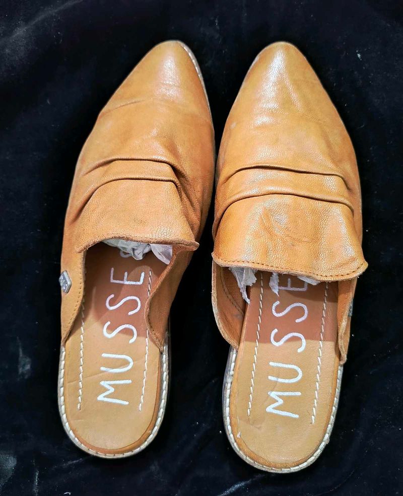 Musse Leather Mules