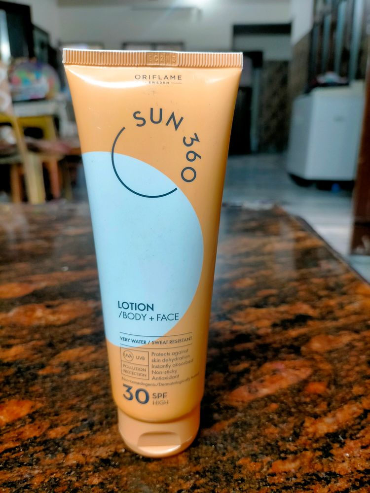 Oriflame SUN ZONE Lotion Body+Face SPF 30 HIGH
