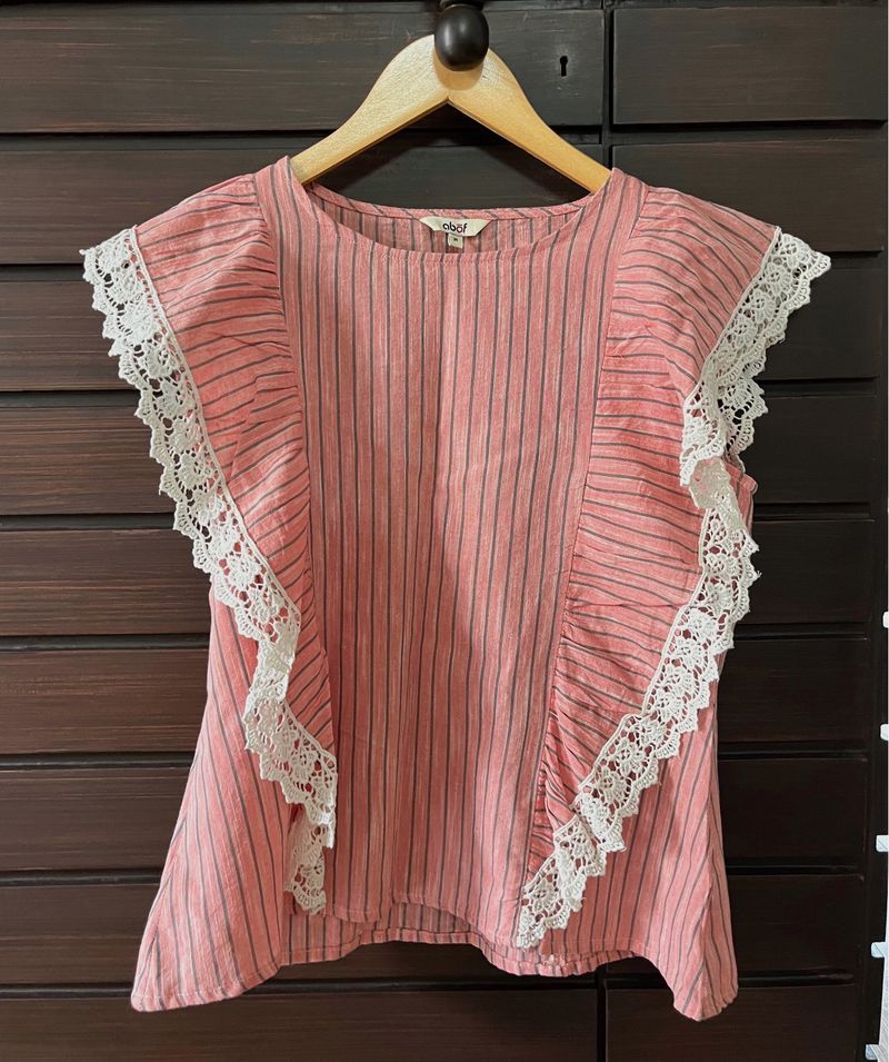 NEW abof Cute Pink Crochet Top