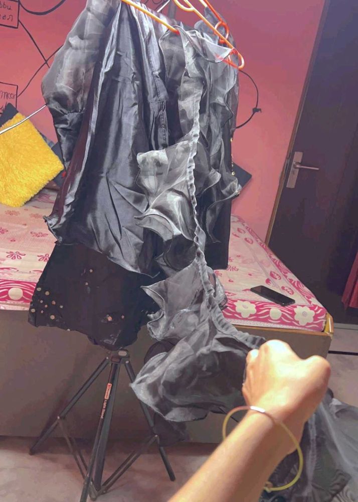 DIWALI 🎇🪔 OFFER AMEZING DESIGNER DRESS