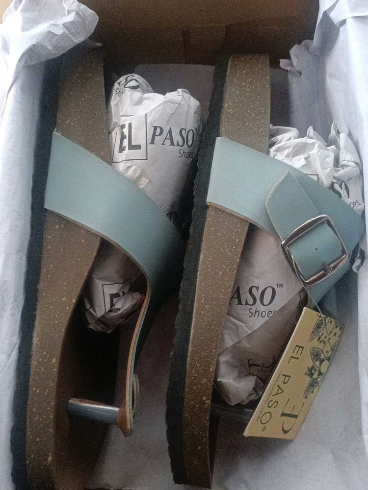 New With Tag Slipper