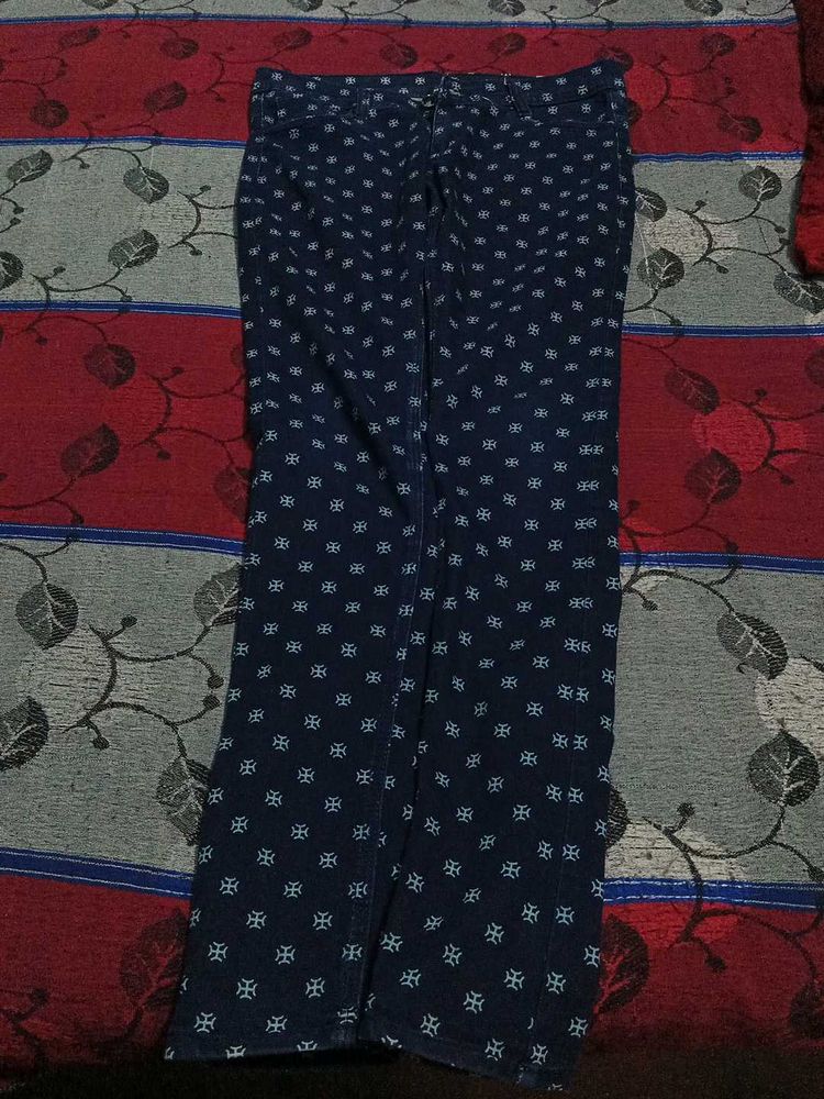 Jeans 👖👖👖👖