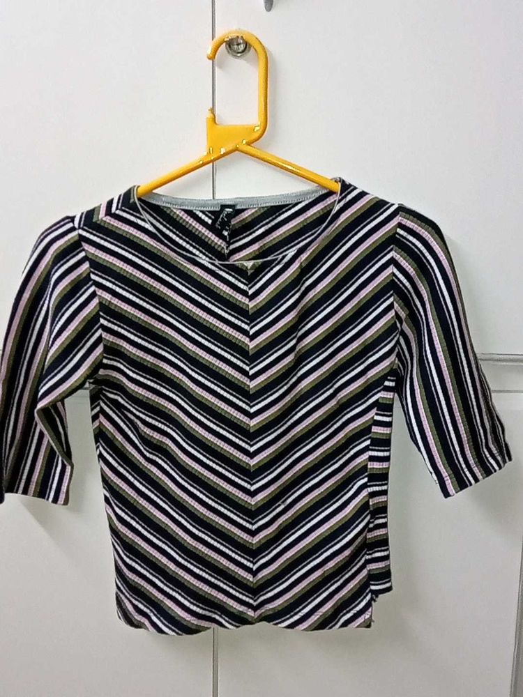 Striped 3/4 Sleeve Top
