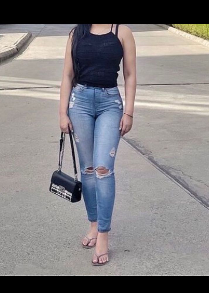 H&amp; M Skinny Fit High Rise Jeans
