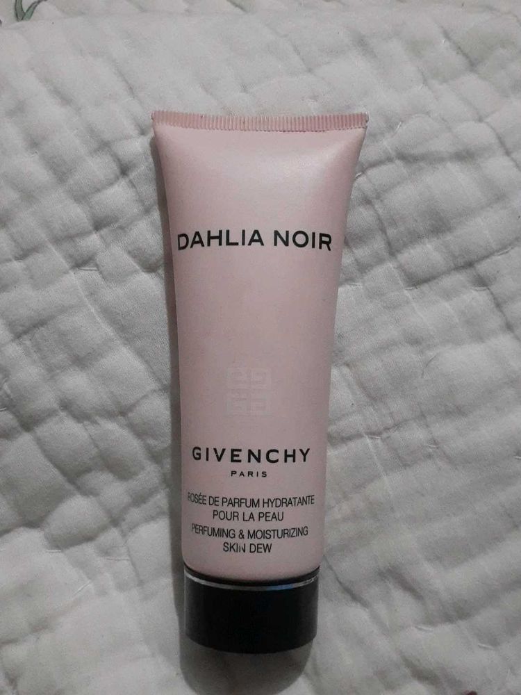 Givenchy Dahlia Noir Skin Dew