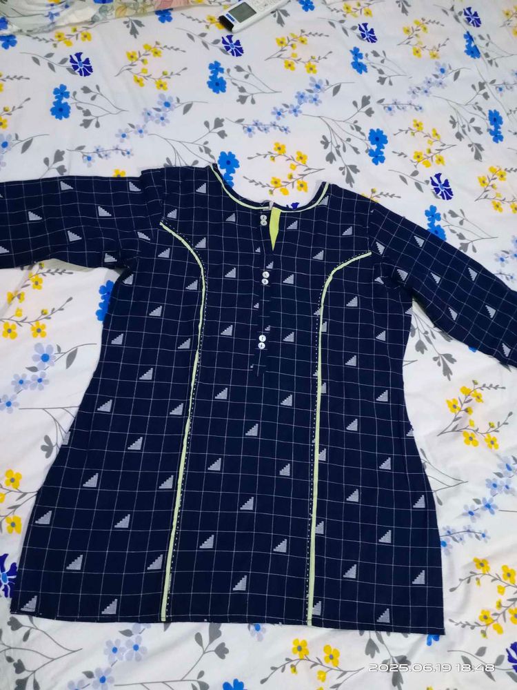 L Size Blue Tunic